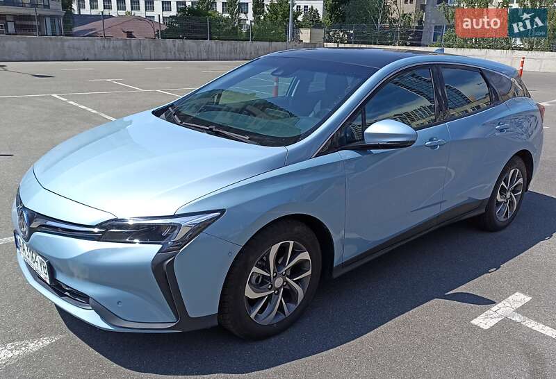 Легковые Buick Velite 6 Plus