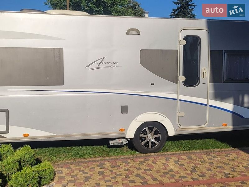 Burstner Averso