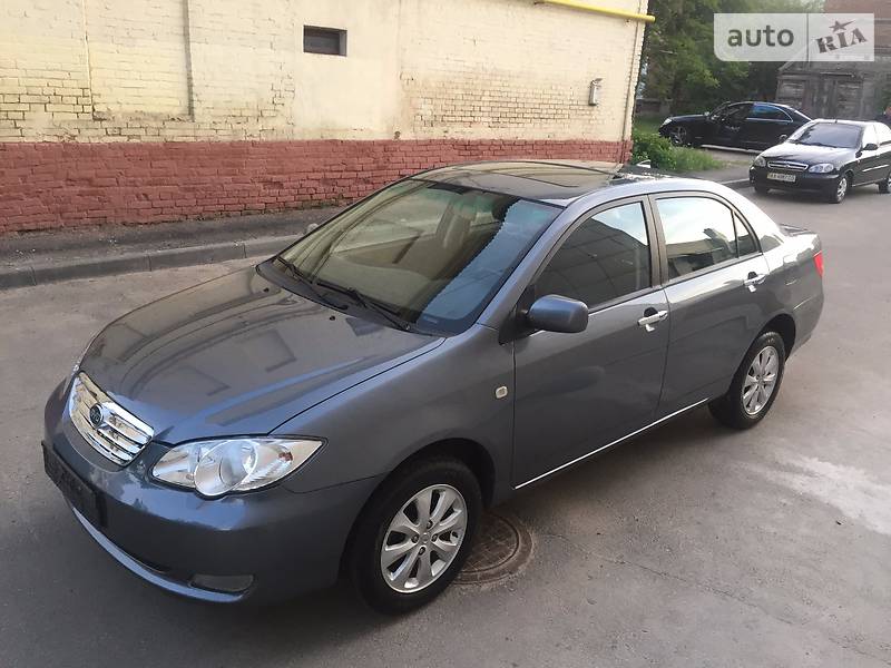 BYD F3 2012 року
