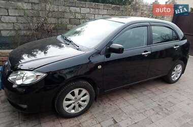 BYD F3  2012