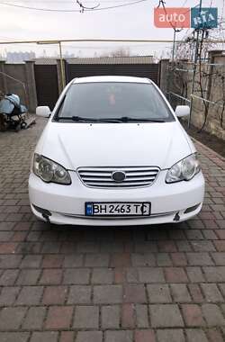 BYD F3  2013