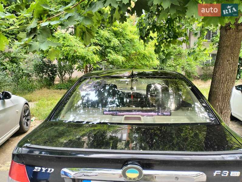 Седан BYD F3