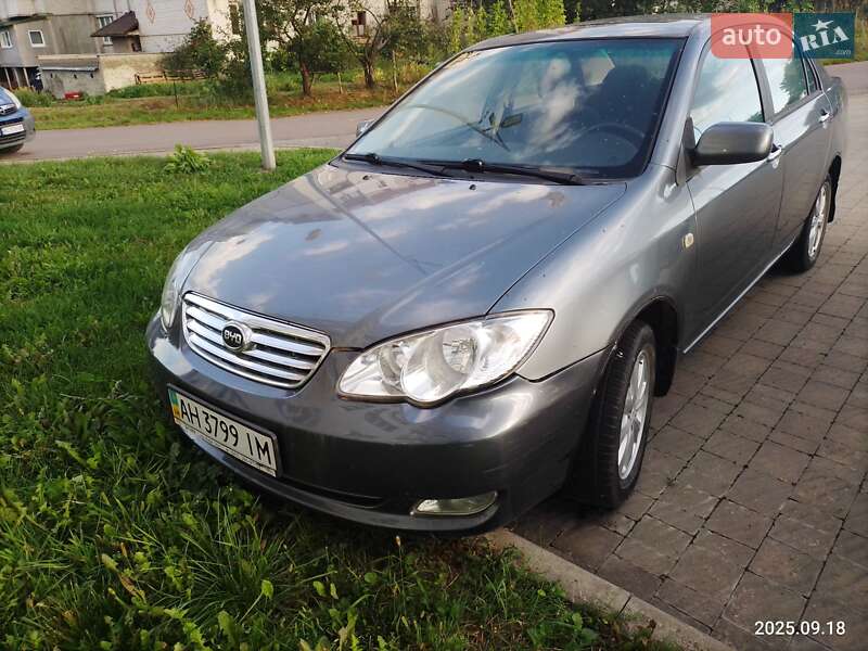 Седан BYD F3 2013 в Моршині