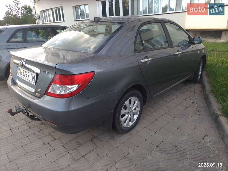 Седан BYD F3 2013 в Моршині