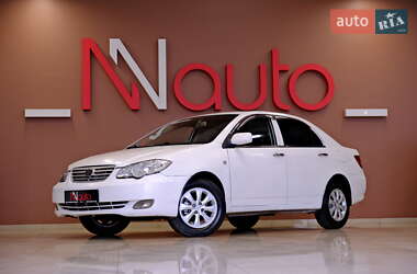 BYD F3  2013