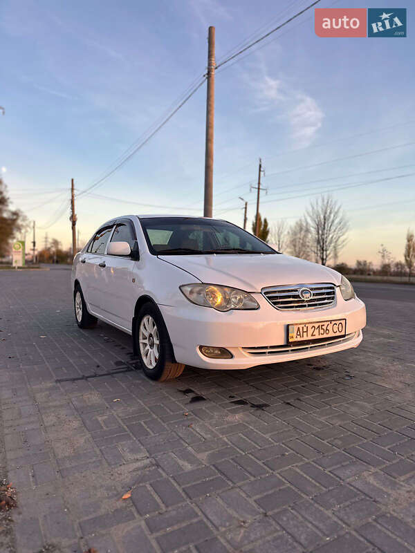 Седан BYD F3
