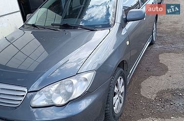 BYD F3  2013