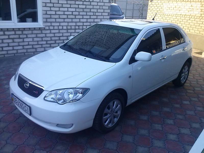 BYD F3R 2013 року