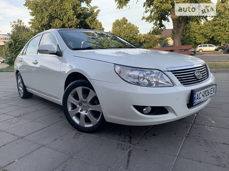 BYD F6