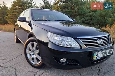 BYD F6  2012