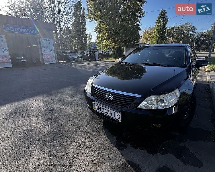 BYD F6