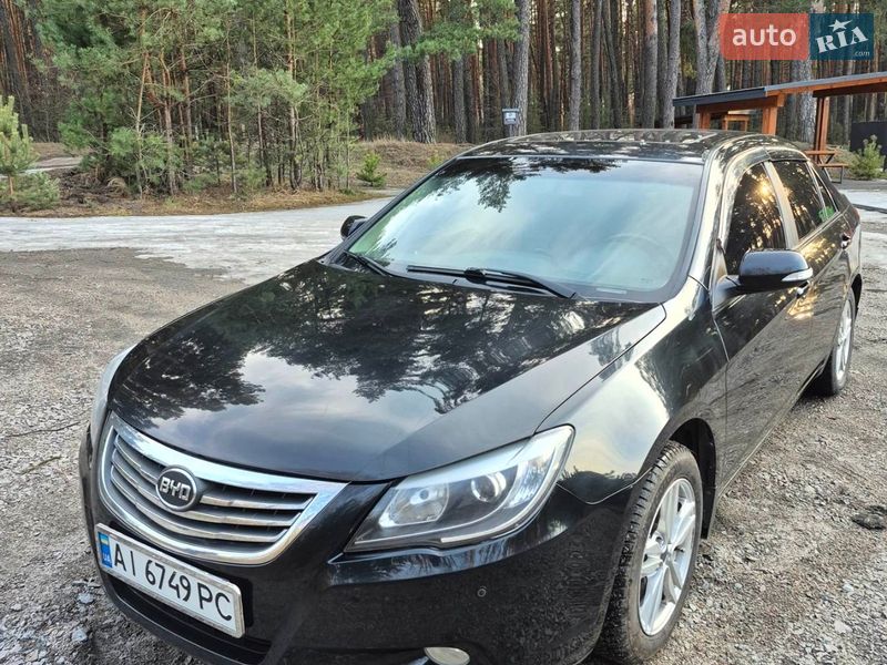 Легкові BYD G6