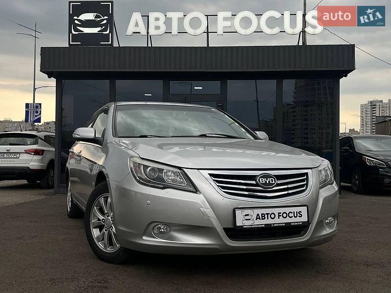 BYD G6