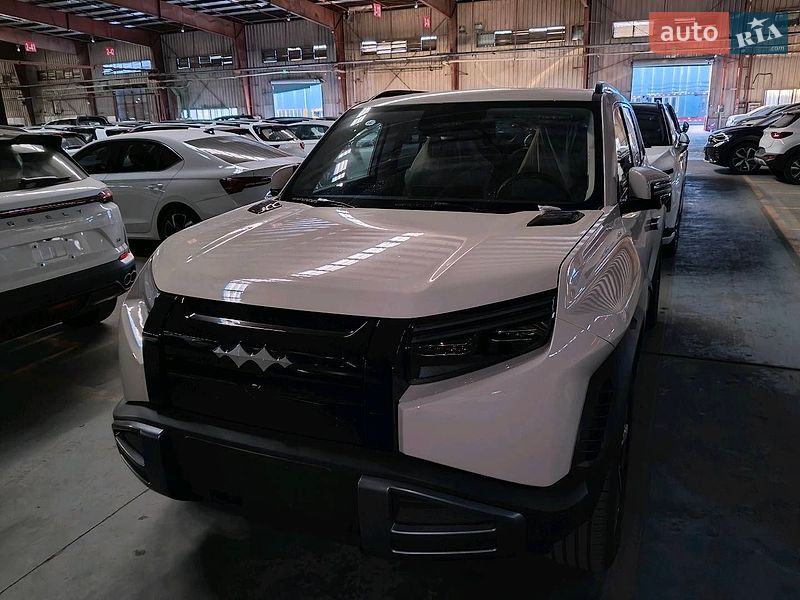 BYD Leopard 3