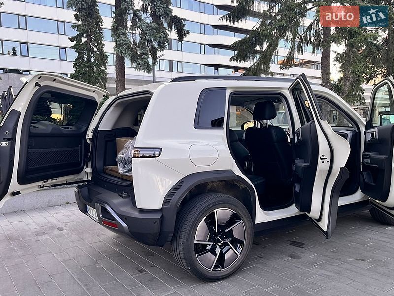 Внедорожник / Кроссовер BYD Leopard 3 2025 в Житомире