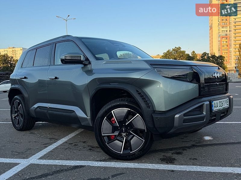 Внедорожник / Кроссовер BYD Leopard 3 2025 в Киеве