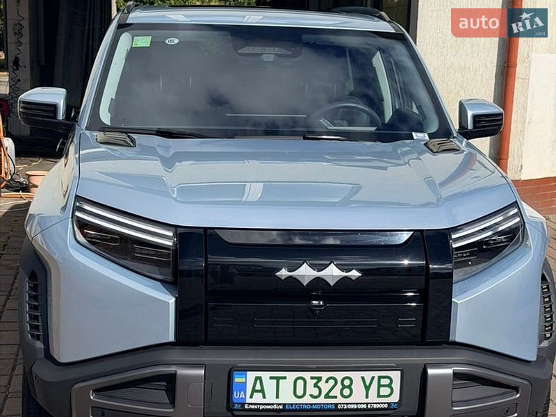 Позашляховик / Кросовер BYD Leopard 3