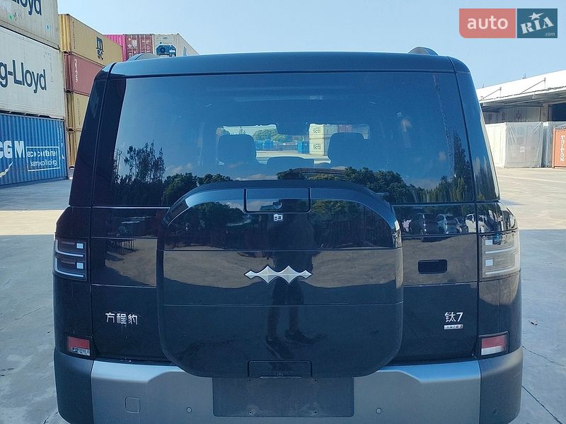 Внедорожник / Кроссовер BYD Leopard 7 2025 в Киеве