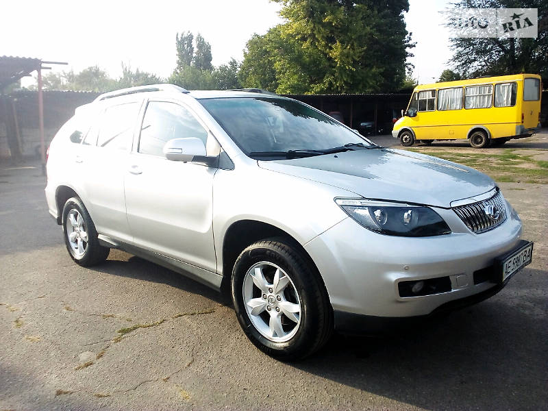 BYD S6 2013 року