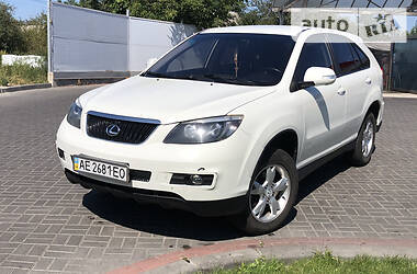 BYD S6 2 2013