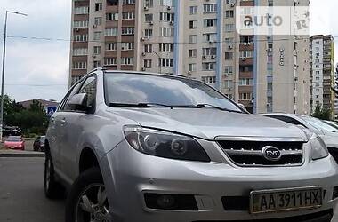 BYD S6  2013