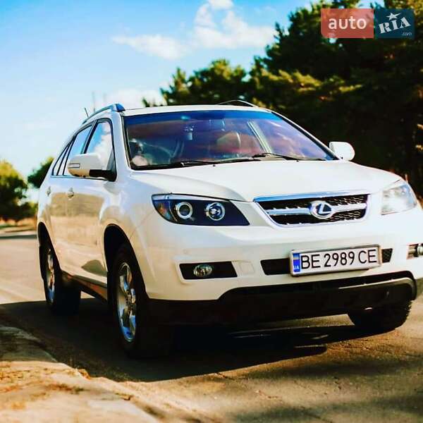 BYD S6
