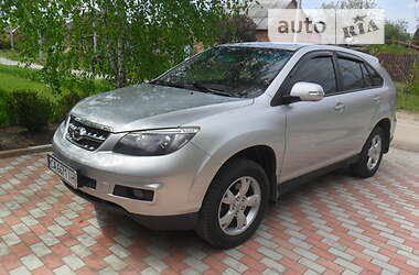 BYD S6  2013
