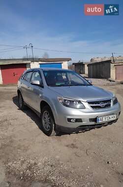 BYD S6  2012