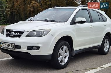 BYD S6  2013