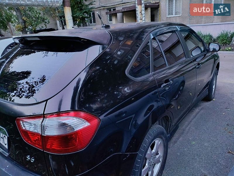 Внедорожник / Кроссовер BYD S6 2012 в Днепре