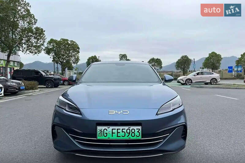 Легкові BYD Seal 06