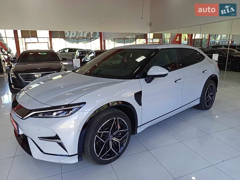 BYD Song L