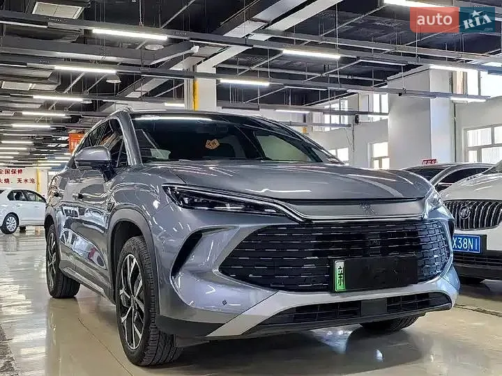 BYD Song L