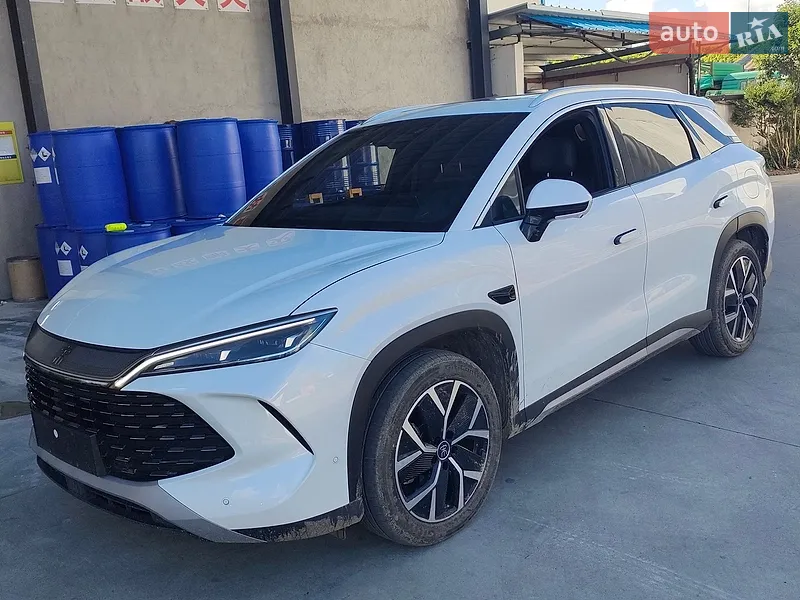 BYD Song L