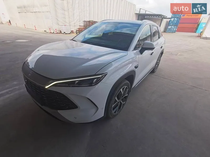 BYD Song L