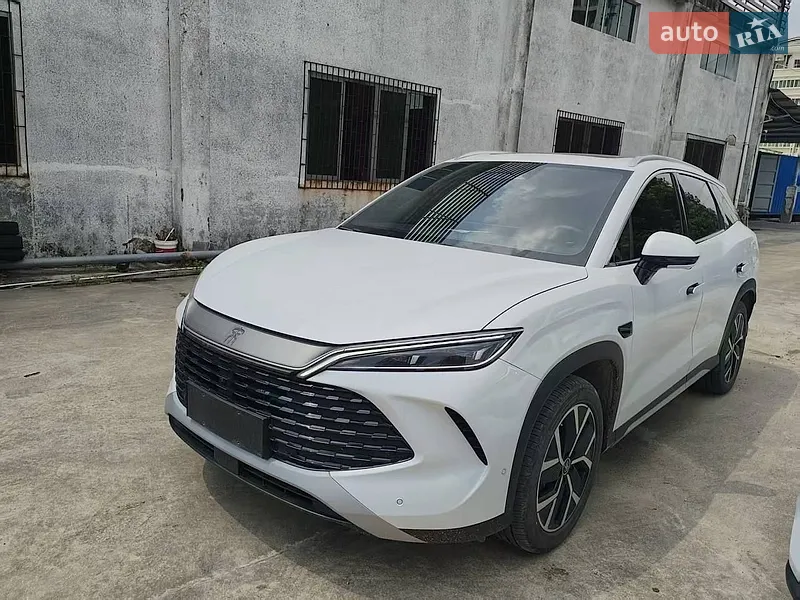 BYD Song L