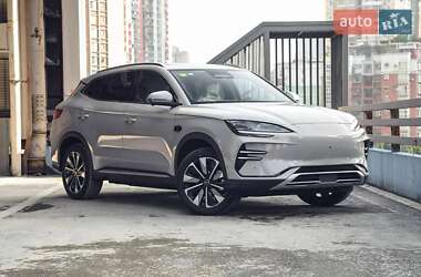 BYD Song Plus  2025
