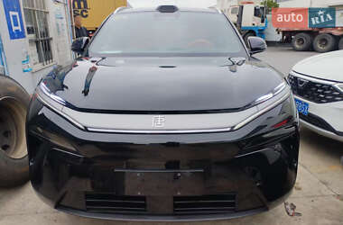 BYD Tang L  2025