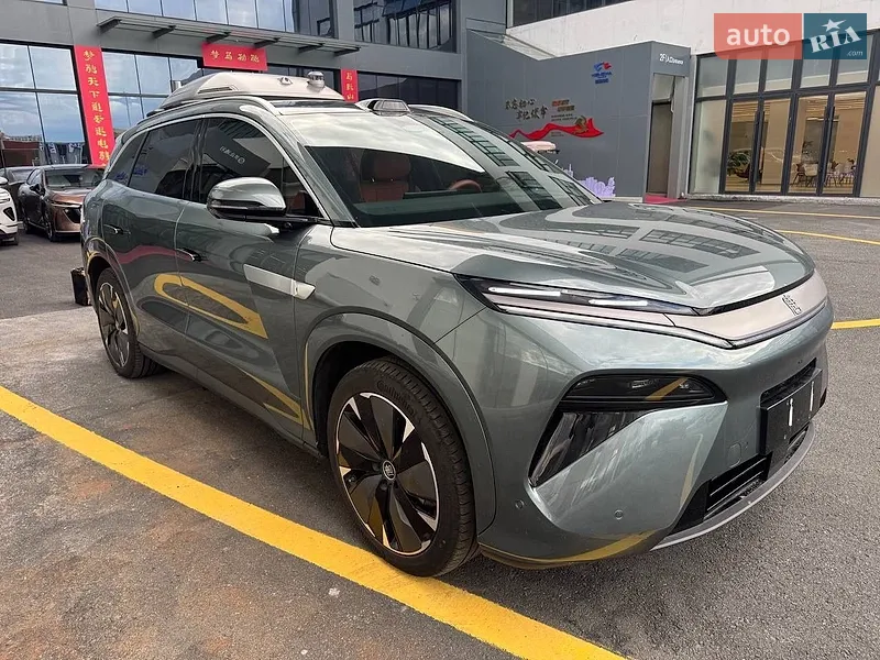 BYD Tang L