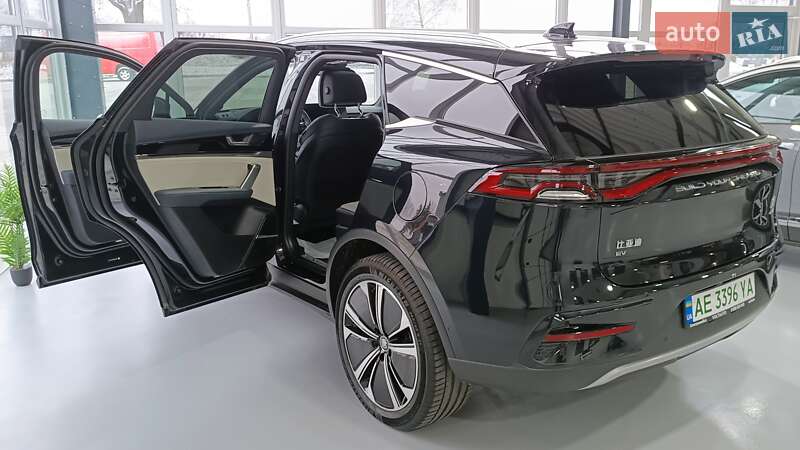 BYD Tang