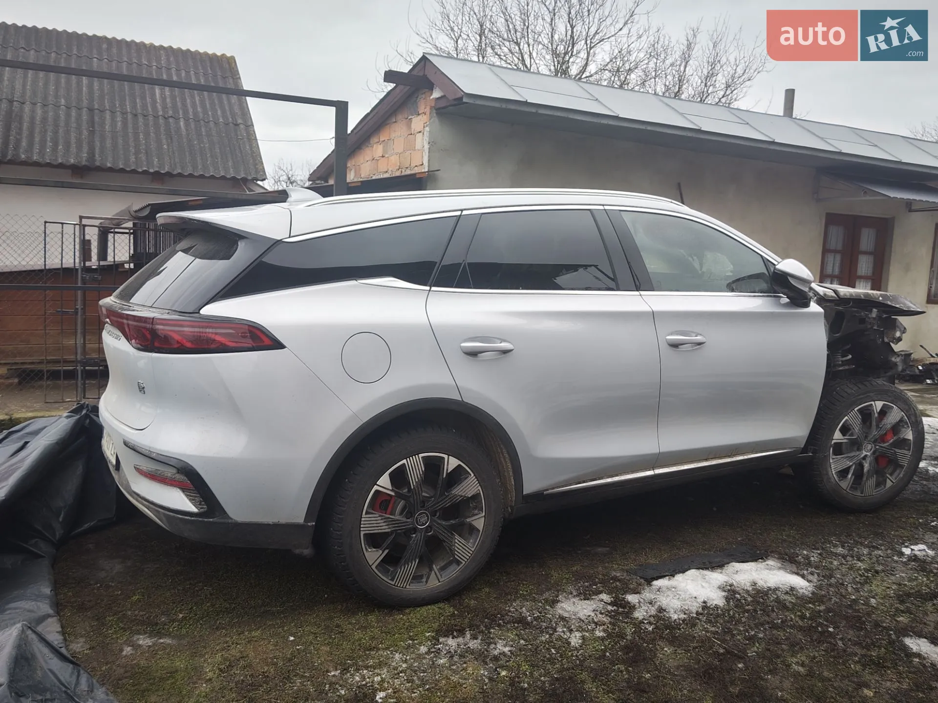 BYD Tang 2024 VIN LC0CE4CD7R0071042 фото оголошення 2 з 19
