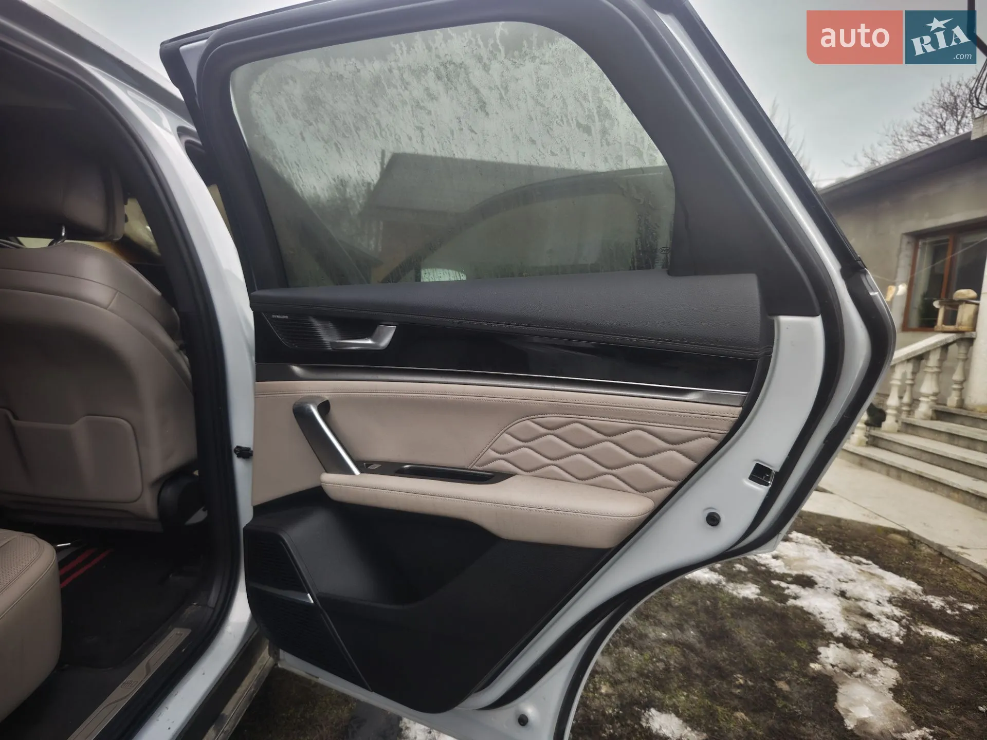 BYD Tang 2024 VIN LC0CE4CD7R0071042 фото оголошення 11 з 19