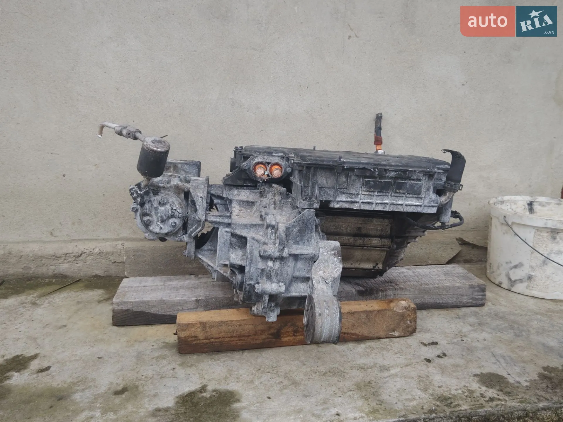BYD Tang 2024 VIN LC0CE4CD7R0071042 фото оголошення 13 з 19