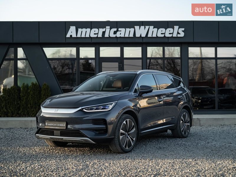 Легкові BYD Tang