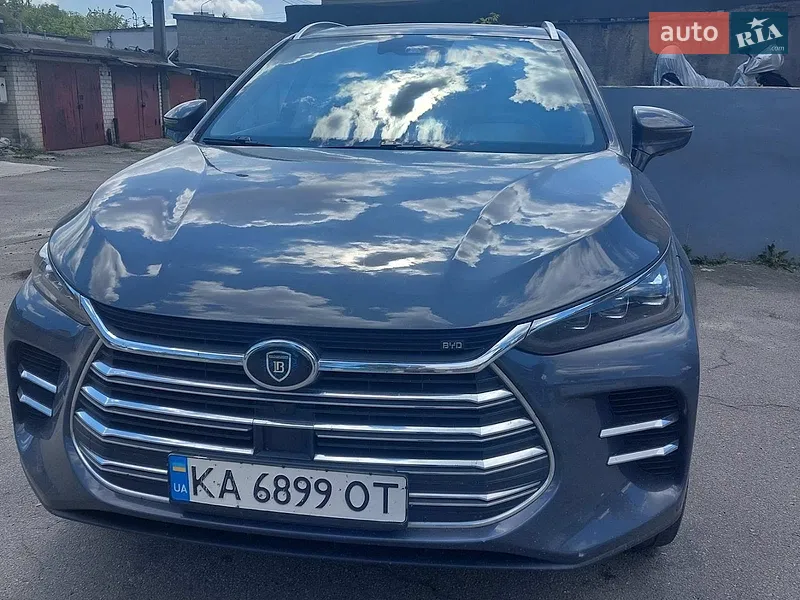 BYD Tang