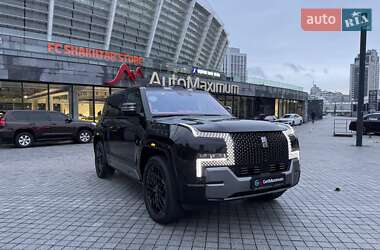 BYD Yangwang U8  2023