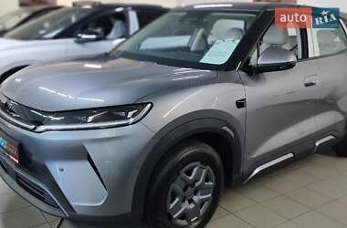BYD Yuan Up  2025