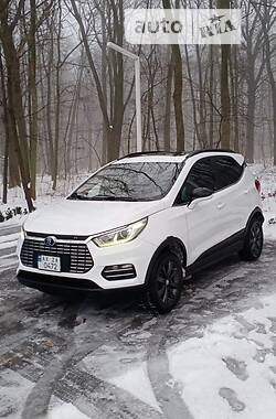 BYD Yuan ev360 2019