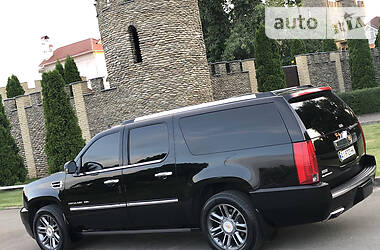 Cadillac Escalade ESV Platinum  2012