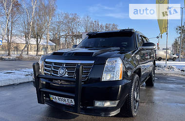 Cadillac Escalade  2008